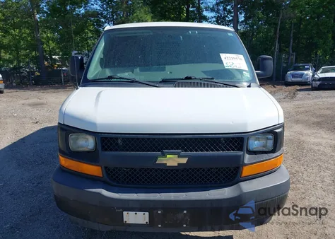 2017 Chevrolet Express 2500 Work Van from USA, damaged, VIN 1GCWGAFF4H1132028